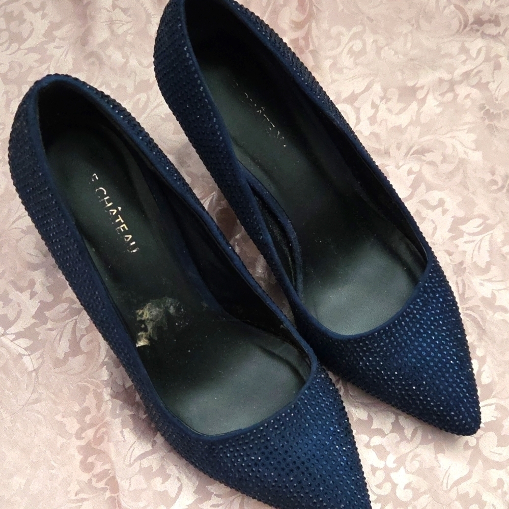 Le Chateau Rinestone Emblished  Heel Pump Classic Deep Navy Blue Sz 7US Shoe - Picture 4 of 10